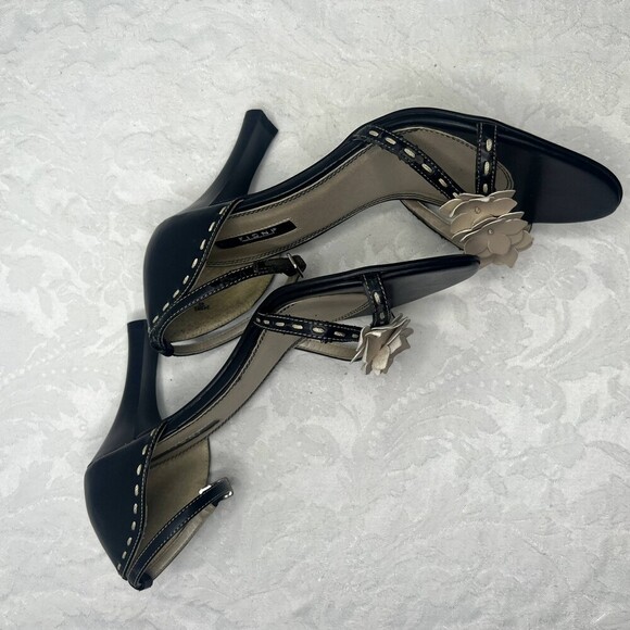 Fioni Black Open Toe High Heels with Faux Flowers Size 7 - Picture 10 of 12